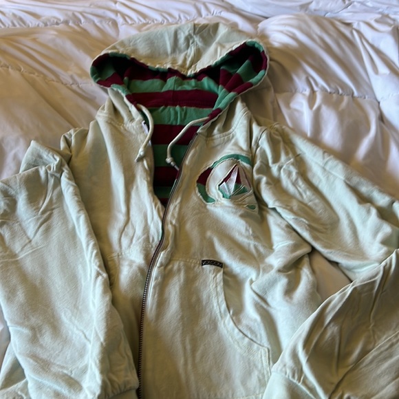 It’s a volcom hoodie from the early 2000’s reversible. - Picture 3 of 5